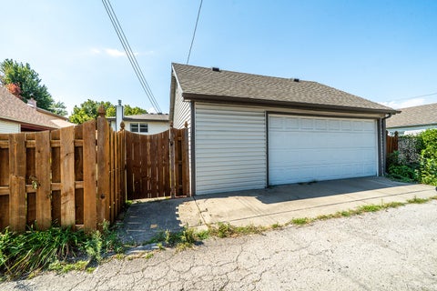 Tiny photo for 10325 S Whipple Street, Chicago, IL 60655 (MLS # 12752961)