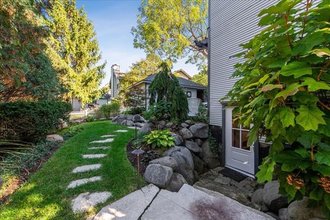 Tiny photo for 126 W Lake Street, Barrington, IL 60010 (MLS # 12489127)