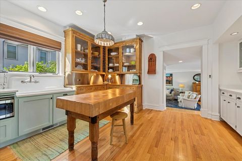 Tiny photo for 126 W Lake Street, Barrington, IL 60010 (MLS # 12489127)