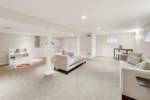 Tiny photo for 1317 W Grove Street, Arlington Heights, IL 60005 (MLS # 12603629)