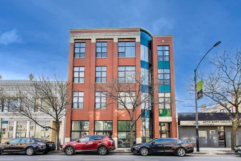 4440 N Kedzie Avenue 401 Chicago IL 60625