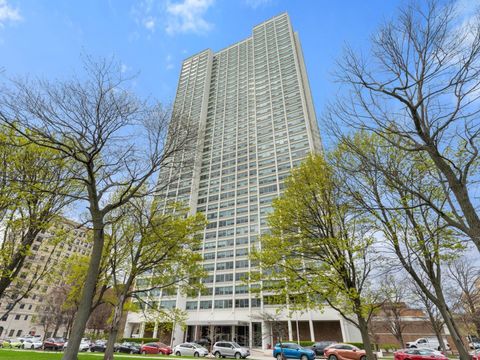 1700 E 56th Street 2604 Chicago IL 60637