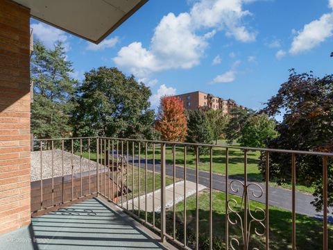 Tiny photo for 1727 W Crystal Lane #208, Mount Prospect, IL 60056 (MLS # 12506658)