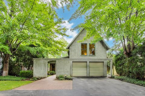 Photo of 245 KENMORE Avenue, Deerfield, IL 60015 (MLS # 12443008)