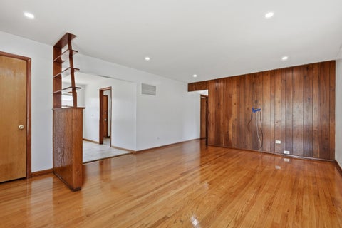 Tiny photo for 14908 Wabash Avenue, Dolton, IL 60419 (MLS # 12729064)