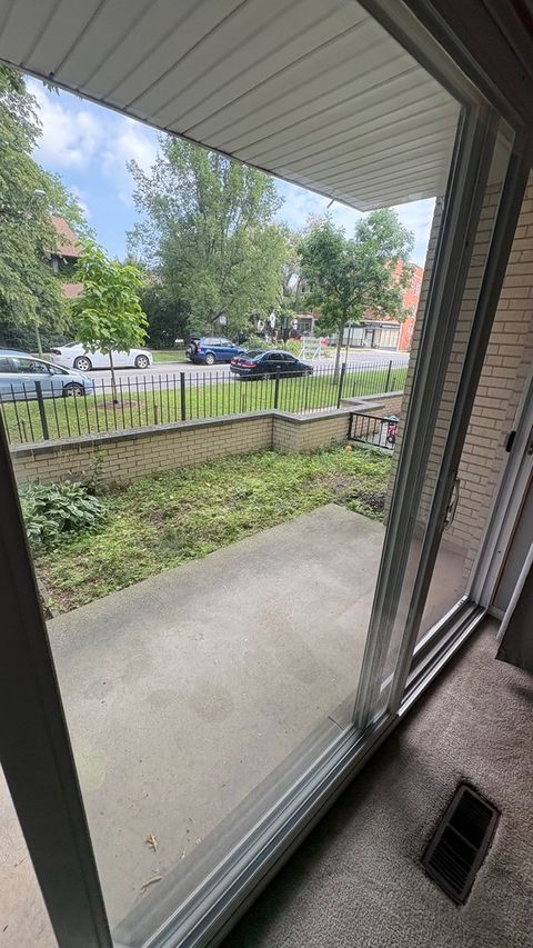 Tiny photo for 7074 N RIDGE Boulevard #1E, Chicago, IL 60645 (MLS # 12498064)