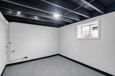 Tiny photo for 15355 7th Avenue, Phoenix, IL 60426 (MLS # 12606785)