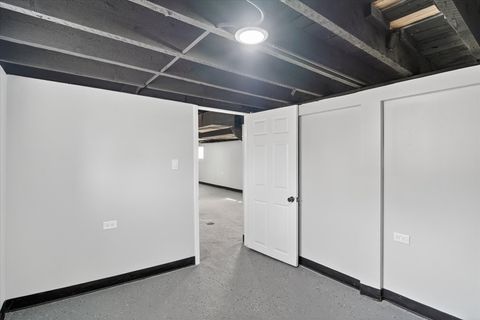 Tiny photo for 15355 7th Avenue, Phoenix, IL 60426 (MLS # 12606785)