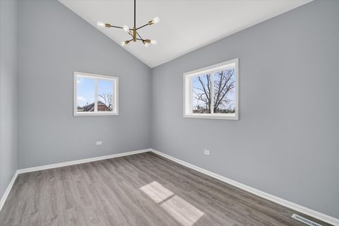Tiny photo for 15355 7th Avenue, Phoenix, IL 60426 (MLS # 12606785)