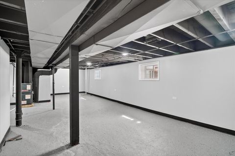 Tiny photo for 15355 7th Avenue, Phoenix, IL 60426 (MLS # 12606785)