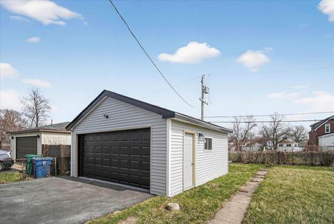 Tiny photo for 15355 7th Avenue, Phoenix, IL 60426 (MLS # 12606785)