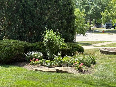 Tiny photo for 1641 Lois Ann Lane, Naperville, IL 60563 (MLS # 12602127)