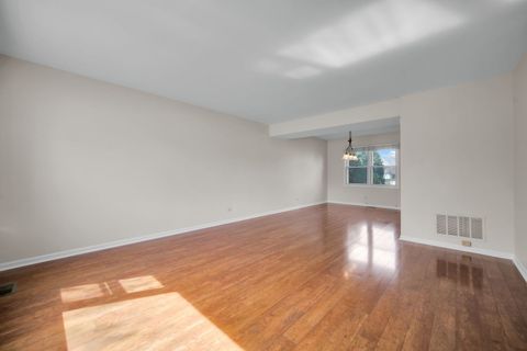 Tiny photo for 1641 Lois Ann Lane, Naperville, IL 60563 (MLS # 12602127)