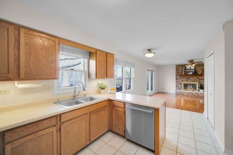 Tiny photo for 1641 Lois Ann Lane, Naperville, IL 60563 (MLS # 12602127)
