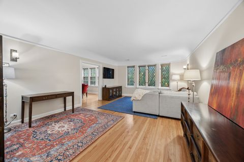 Tiny photo for 344 S Maple Avenue #2B, Oak Park, IL 60302 (MLS # 12668242)