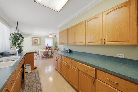 Tiny photo for 15287 W Apple Orchard Lane, Lincolnshire, IL 60069 (MLS # 12778578)