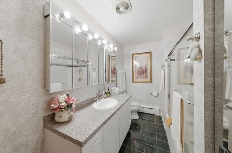 Tiny photo for 15287 W Apple Orchard Lane, Lincolnshire, IL 60069 (MLS # 12778578)