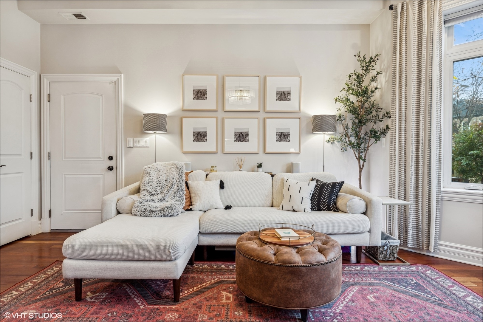 1713 W Leland Avenue 2