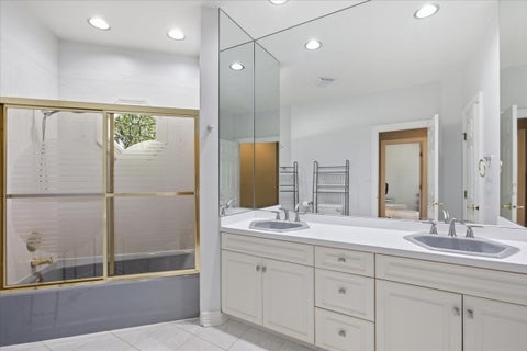 Tiny photo for 34 Robin Hood Ranch, Oak Brook, IL 60523 (MLS # 12712660)