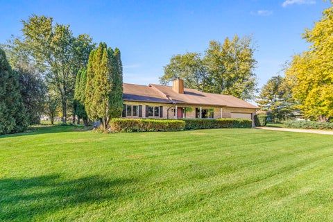 Tiny photo for 1485 Nova Road, Lake Holiday, IL 60548 (MLS # 12788306)