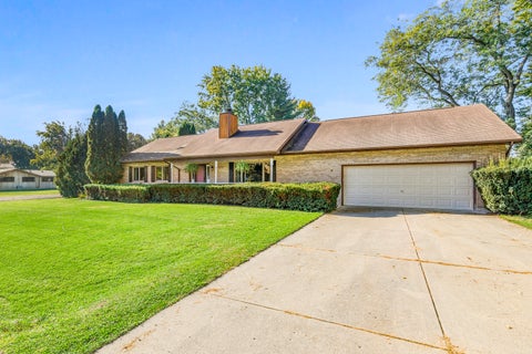 Tiny photo for 1485 Nova Road, Lake Holiday, IL 60548 (MLS # 12788306)