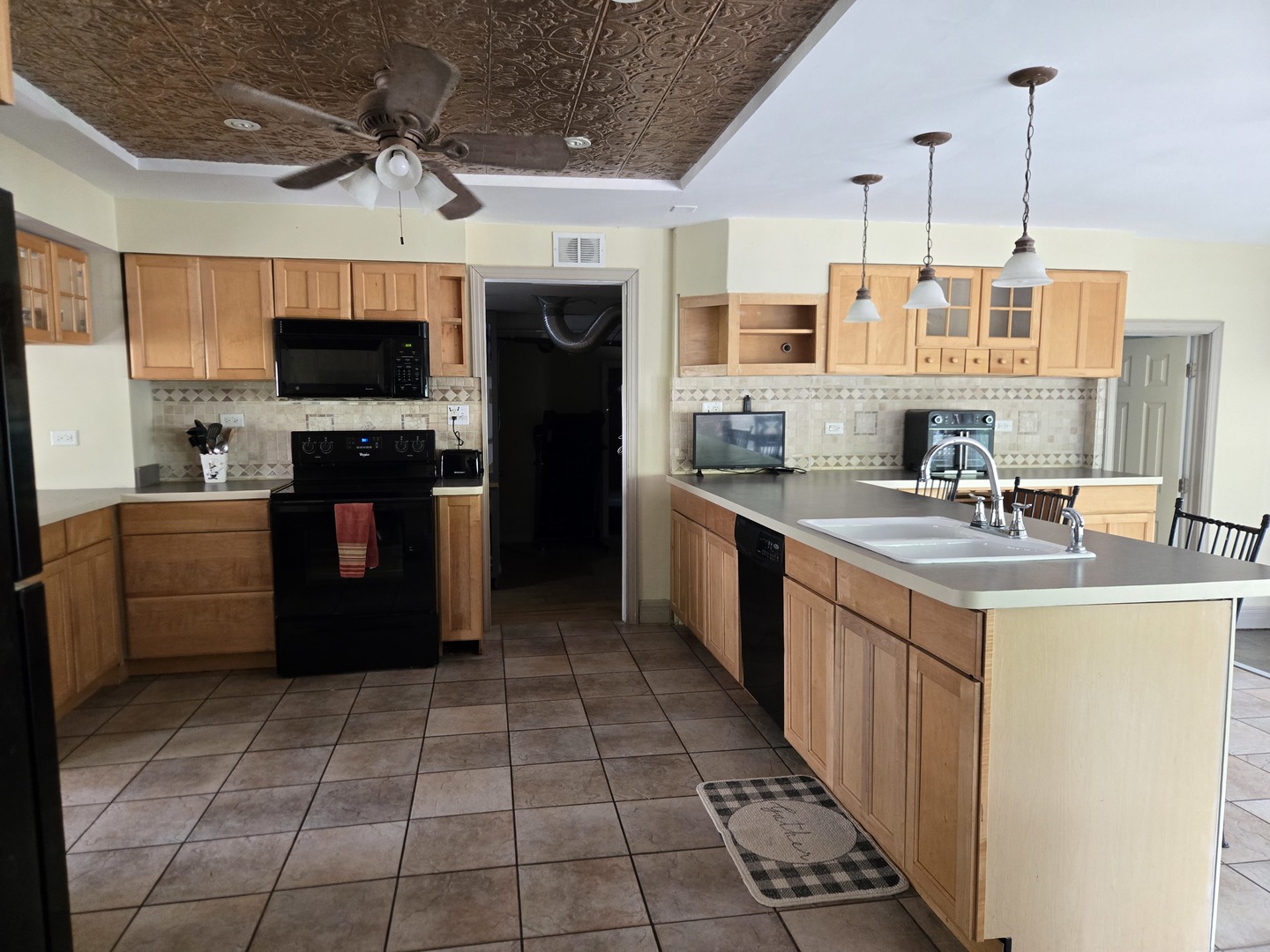 12439 S 69th Court