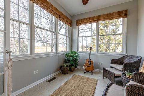 Tiny photo for 17 Tournament Drive S, Hawthorn Woods, IL 60047 (MLS # 12585939)