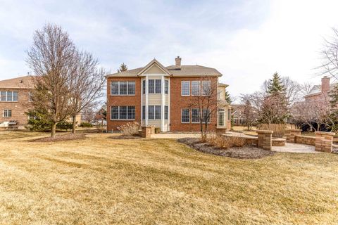 Tiny photo for 17 Tournament Drive S, Hawthorn Woods, IL 60047 (MLS # 12585939)