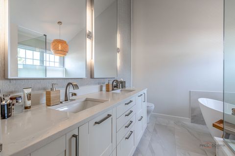 Tiny photo for 17 Tournament Drive S, Hawthorn Woods, IL 60047 (MLS # 12585939)