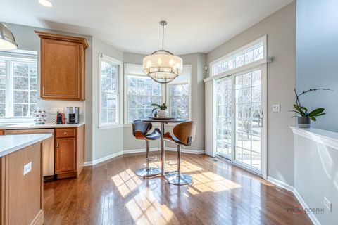 Tiny photo for 17 Tournament Drive S, Hawthorn Woods, IL 60047 (MLS # 12585939)