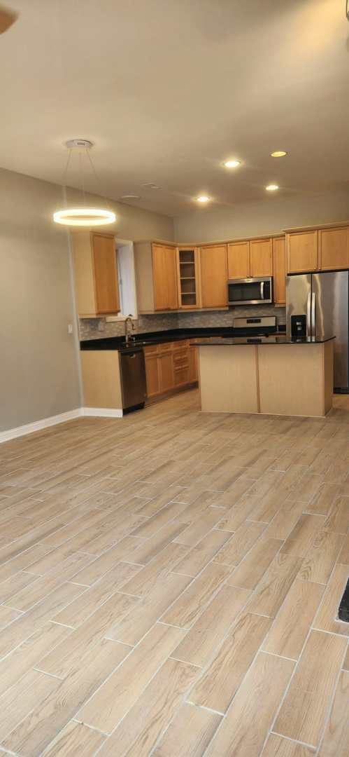 6113 S KIMBARK Avenue GN