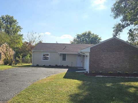 Photo of 157 VERNON Drive, Bolingbrook, IL 60440 (MLS # 12495761)