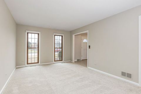 Tiny photo for 903 Canyon Run Road, Naperville, IL 60565 (MLS # 12543698)