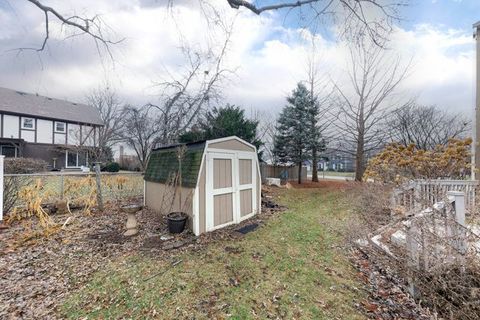 Tiny photo for 903 Canyon Run Road, Naperville, IL 60565 (MLS # 12543698)