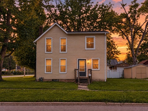 Photo of 529 S Locust Street, Sycamore, IL 60178 (MLS # 12740123)
