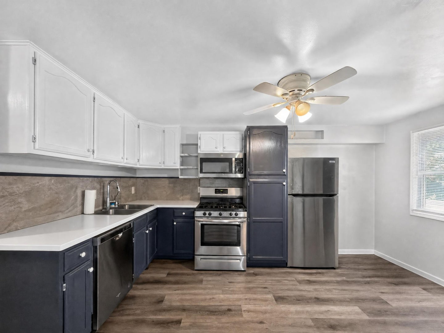 529 S Locust Street