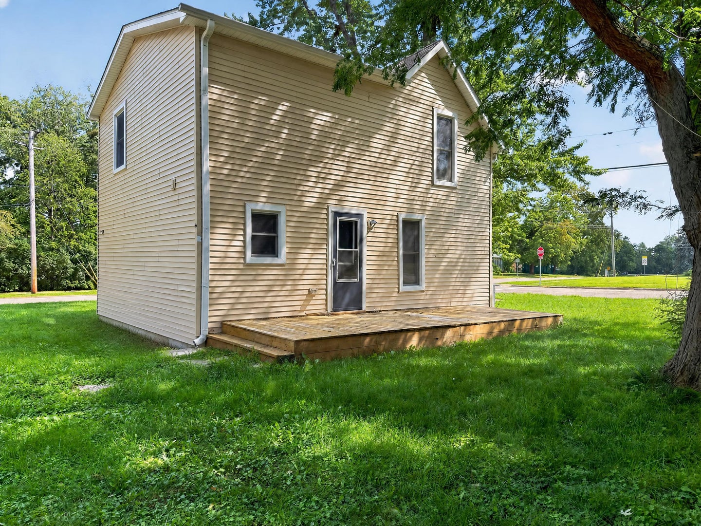 529 S Locust Street