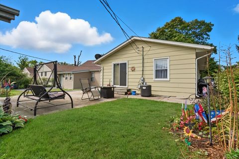 Tiny photo for 1525 Woodbine Drive, Round Lake Beach, IL 60073 (MLS # 12522367)