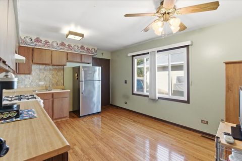 Tiny photo for 1525 Woodbine Drive, Round Lake Beach, IL 60073 (MLS # 12522367)