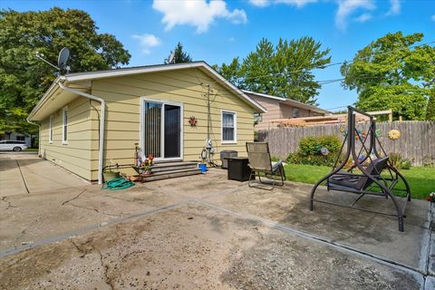 Tiny photo for 1525 Woodbine Drive, Round Lake Beach, IL 60073 (MLS # 12522367)