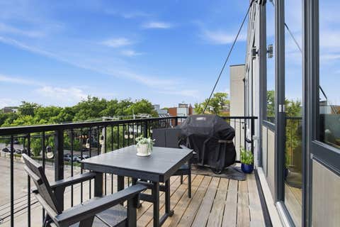 Tiny photo for 2405 W Iowa Street #402, Chicago, IL 60622 (MLS # 12711917)