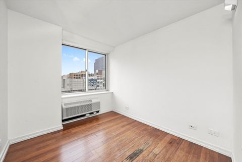 Tiny photo for 211 E Ohio Street #2707, Chicago, IL 60611 (MLS # 12529355)