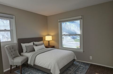 Tiny photo for 5S353 Stewart Drive, Naperville, IL 60563 (MLS # 12520170)