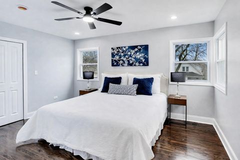 Tiny photo for 2227 Foster Street, Evanston, IL 60201 (MLS # 12617127)