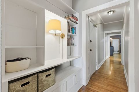 Tiny photo for 3520 N Lake Shore Drive #9E, Chicago, IL 60657 (MLS # 12574199)