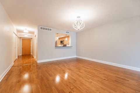 Tiny photo for 415 Franklin Avenue #2C, River Forest, IL 60305 (MLS # 12686004)