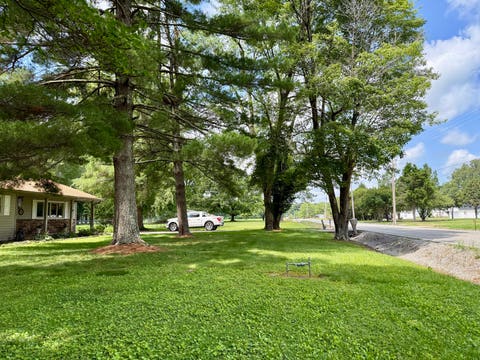 Tiny photo for 956 Country Club Road, Metropolis, IL 62960 (MLS # 12659353)