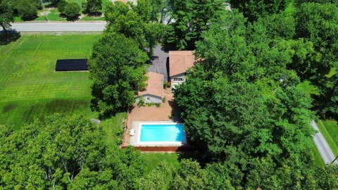 Tiny photo for 956 Country Club Road, Metropolis, IL 62960 (MLS # 12659353)