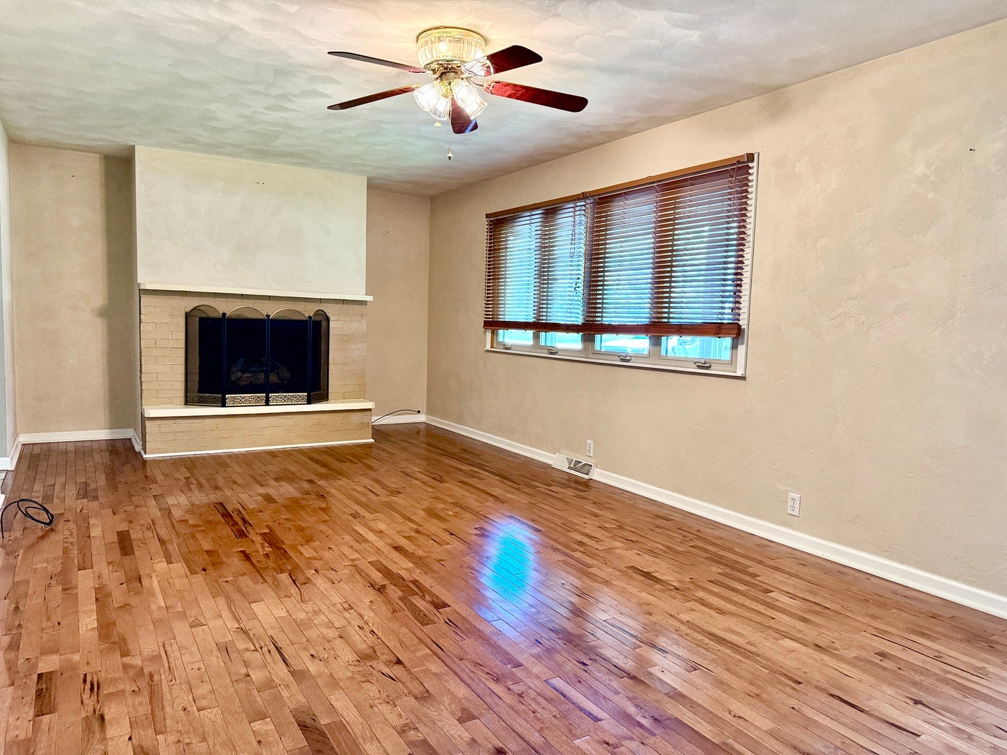 956 Country Club Road