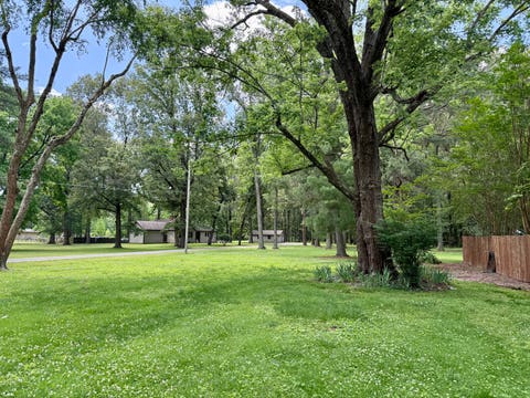 Tiny photo for 956 Country Club Road, Metropolis, IL 62960 (MLS # 12659353)